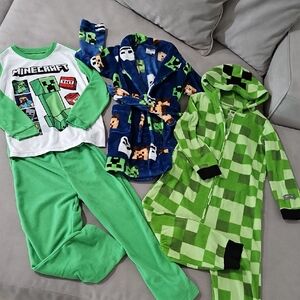 Minecraft Kids Pajama Set, Onesie And Robe